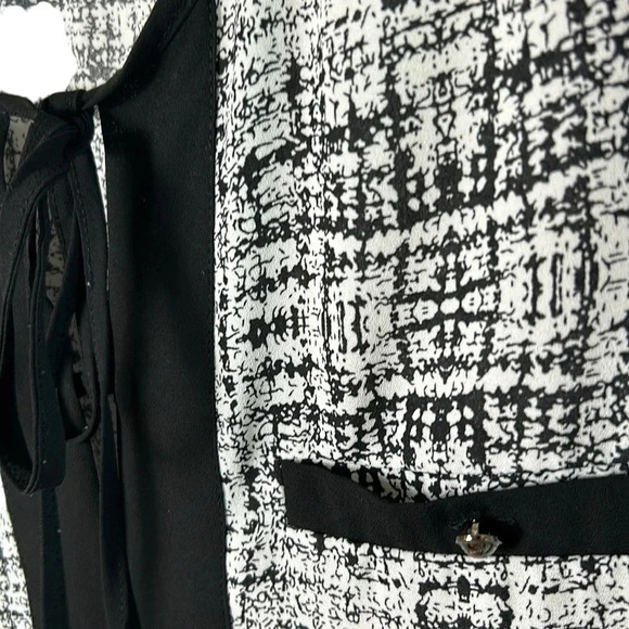 RW & CO BLOUSE, L,Colorblock, office siren , event ,black ,key hole pockets,EC - Picture 7 of 15
